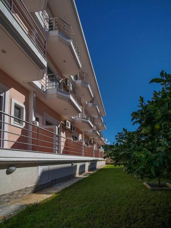 Himara Royal Hotel Kültér fotó