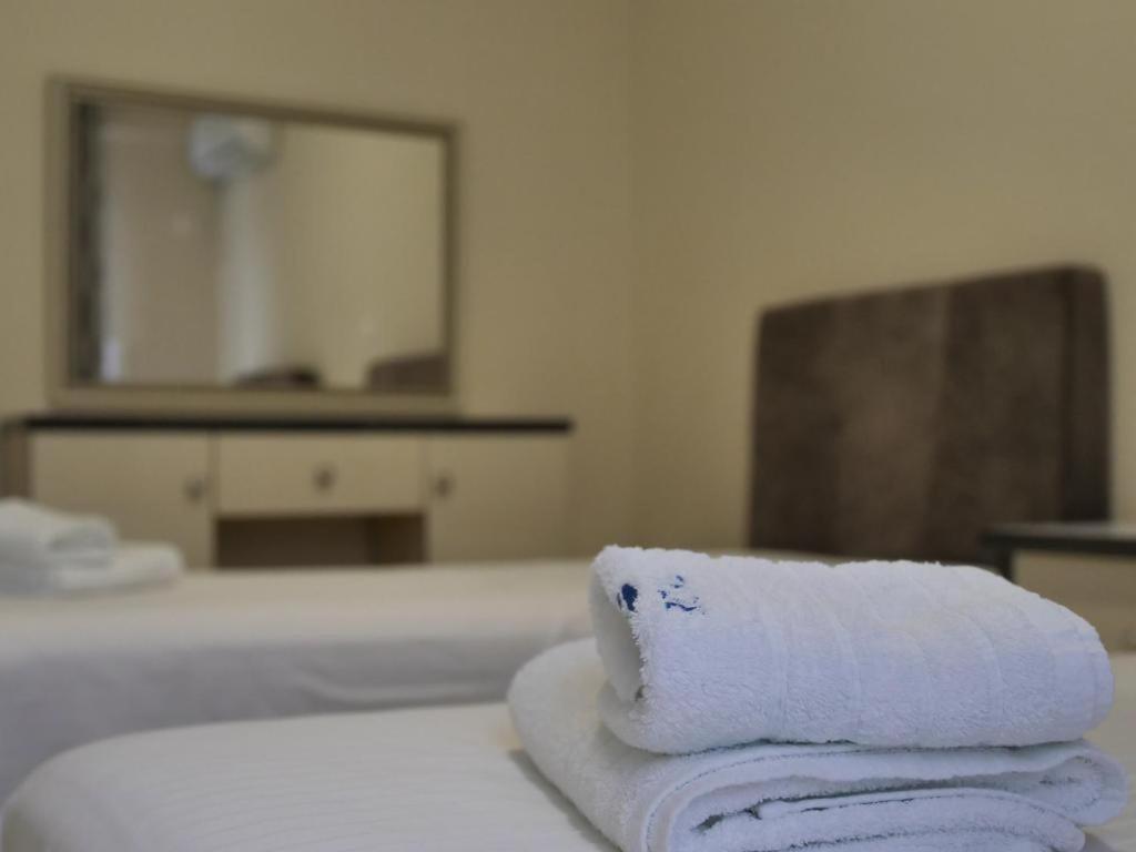 Himara Royal Hotel Kültér fotó