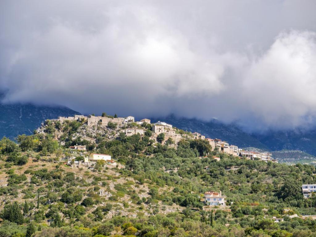 Himara Royal Hotel Kültér fotó