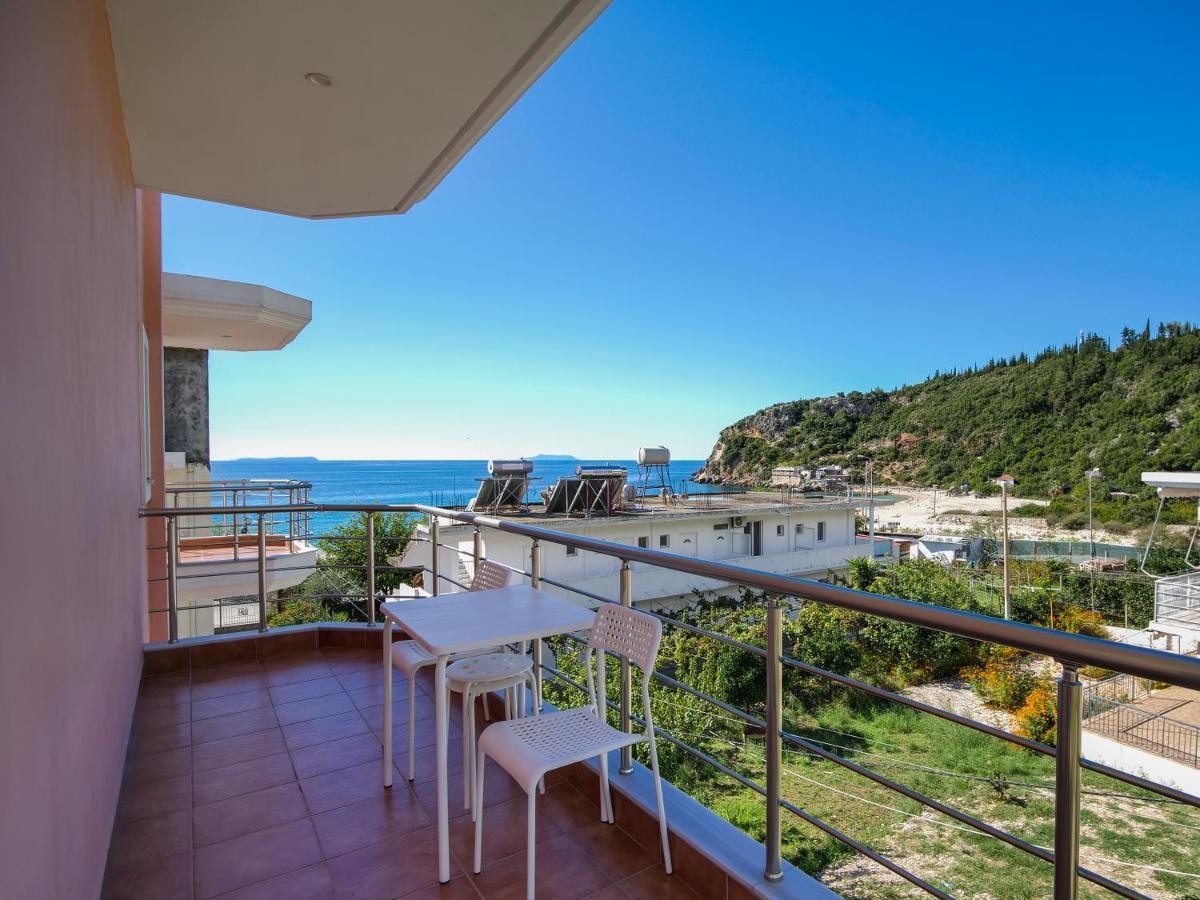 Himara Royal Hotel Kültér fotó