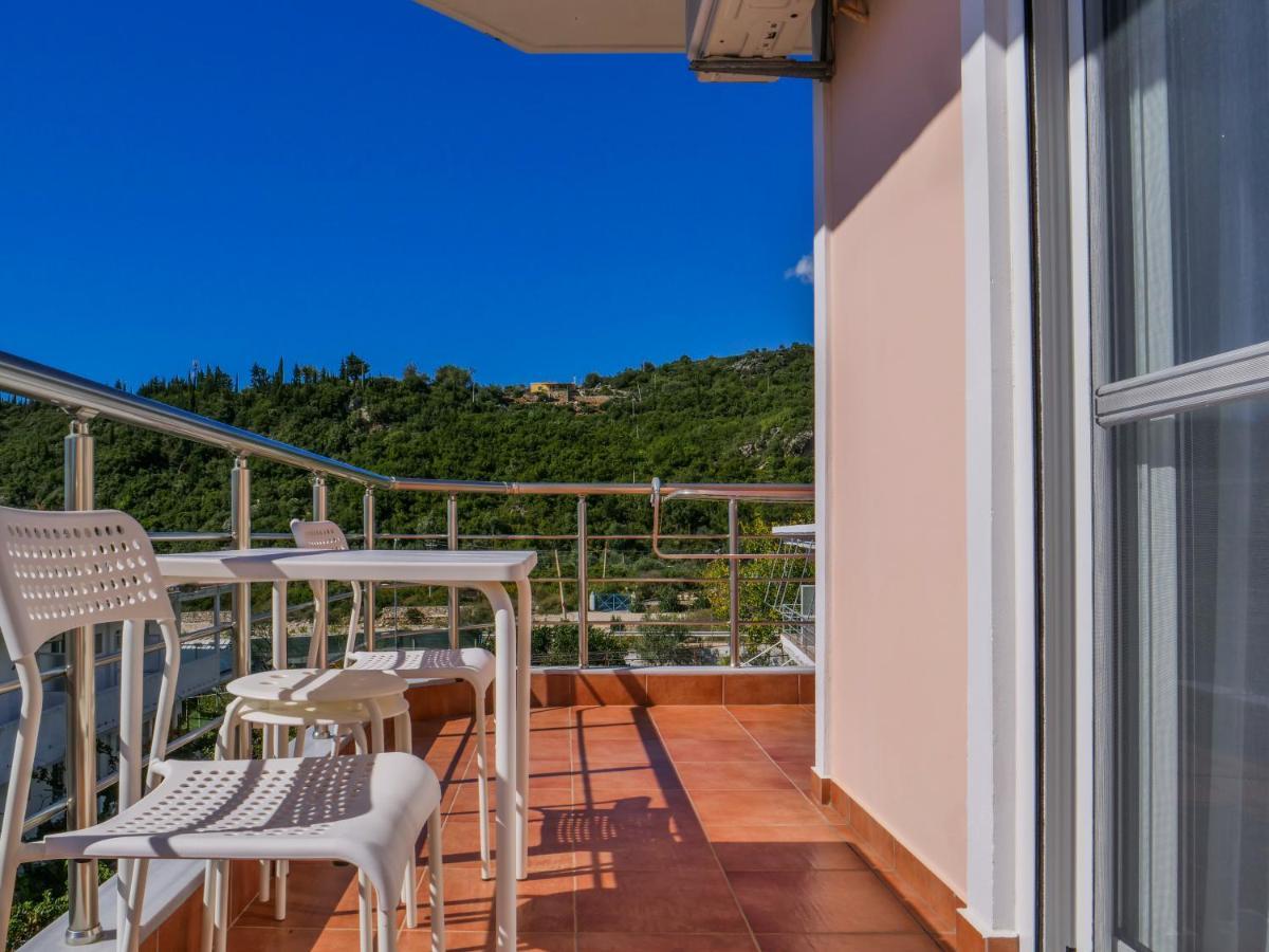 Himara Royal Hotel Kültér fotó