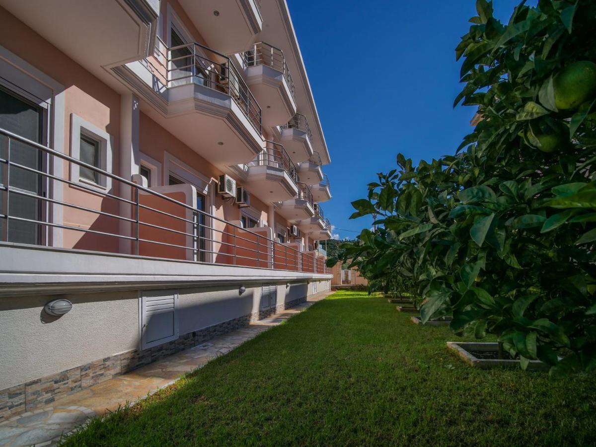Himara Royal Hotel Kültér fotó