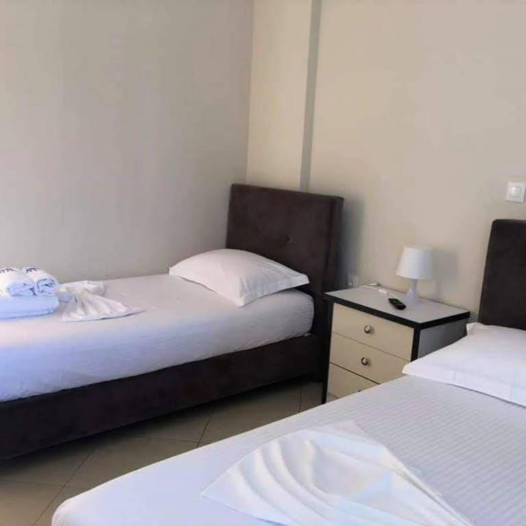 Himara Royal Hotel Kültér fotó