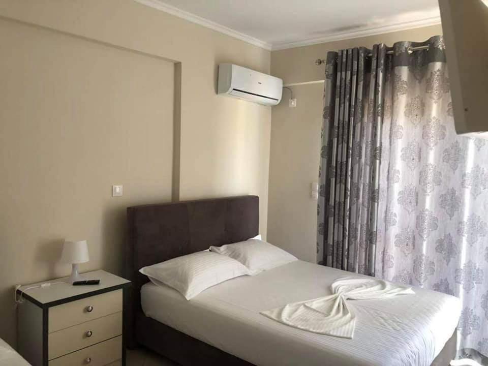 Himara Royal Hotel Kültér fotó