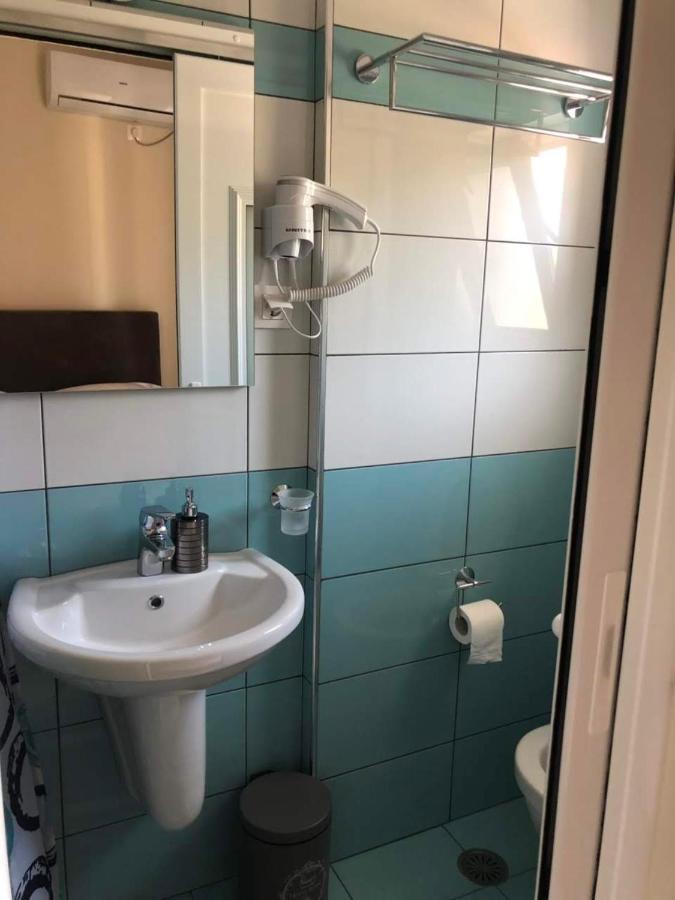 Himara Royal Hotel Kültér fotó